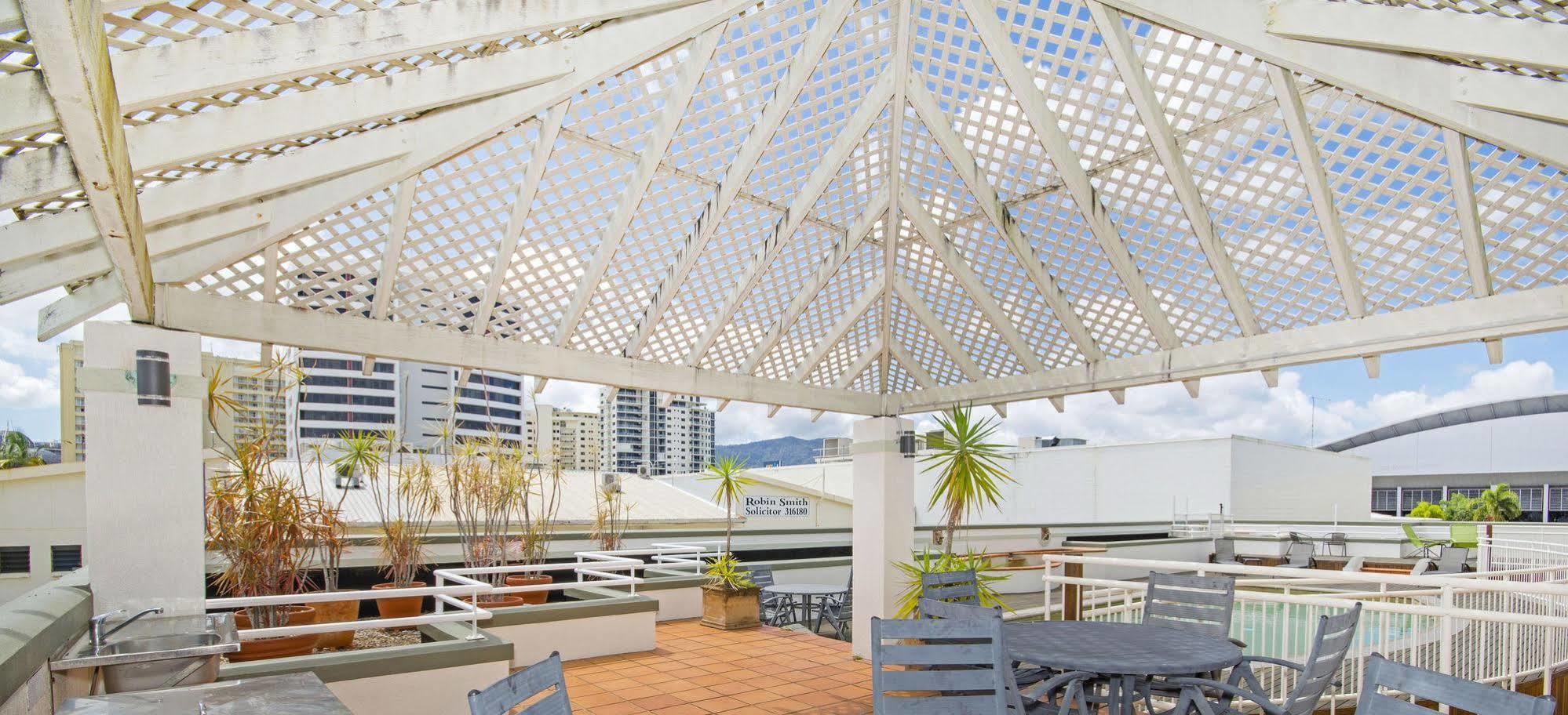 Il Centro Apartment Hotel Cairns Esterno foto