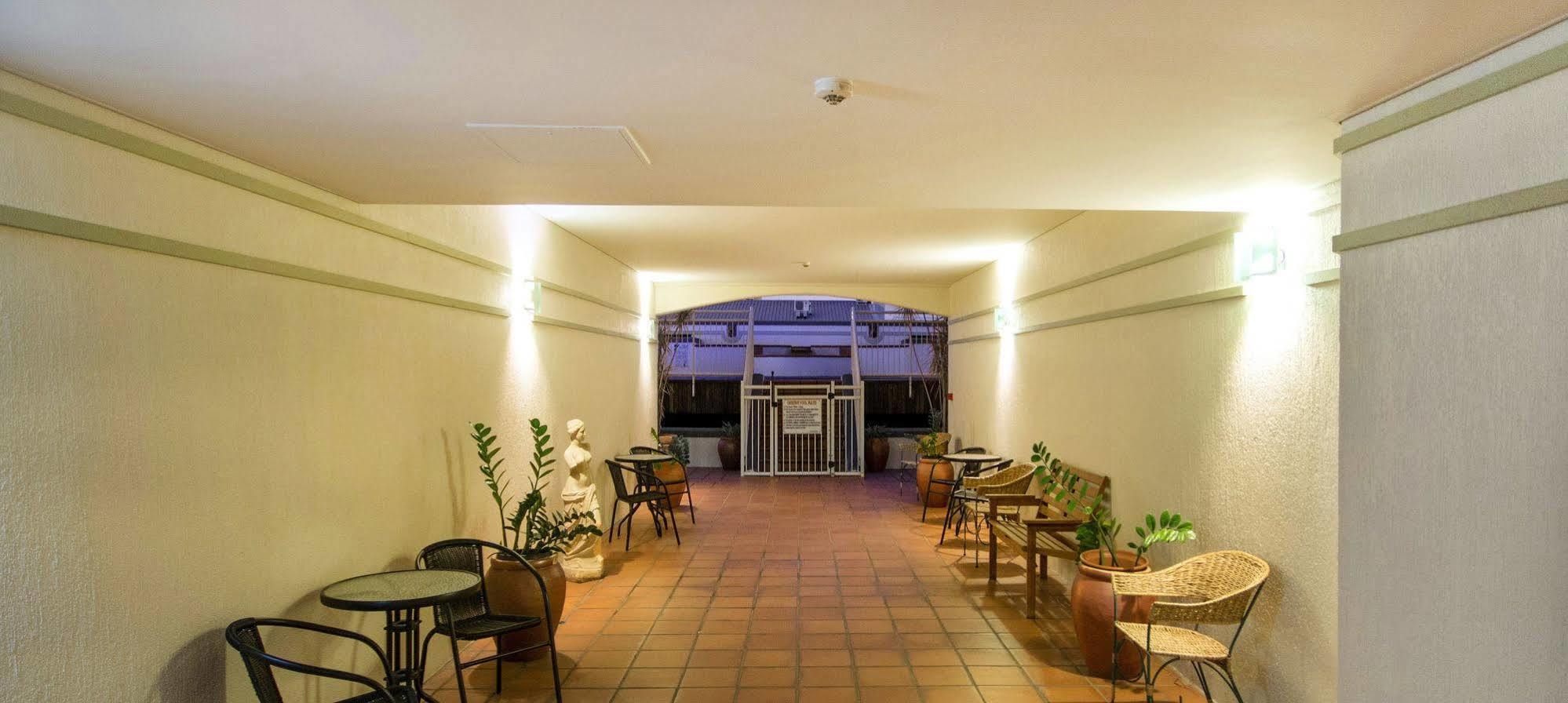 Il Centro Apartment Hotel Cairns Esterno foto